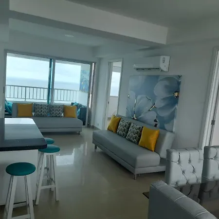2 Bedroom Beachfront 2p1-al4 With Pool And Wifi *