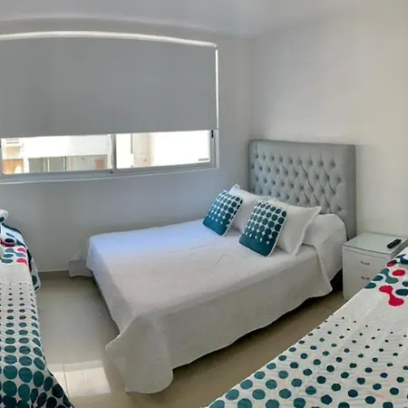 2 Bedroom Beachfront 2p1-al4 With Pool And Wifi Apartamento Cartagena