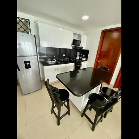 2 Bedroom Beachfront 2p1-al4 With Pool And Wifi Apartamento Cartagena