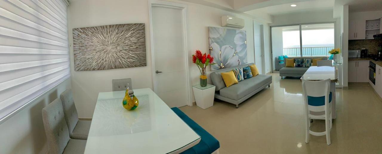 2 Bedroom Beachfront 2p1-al4 With Pool And Wifi