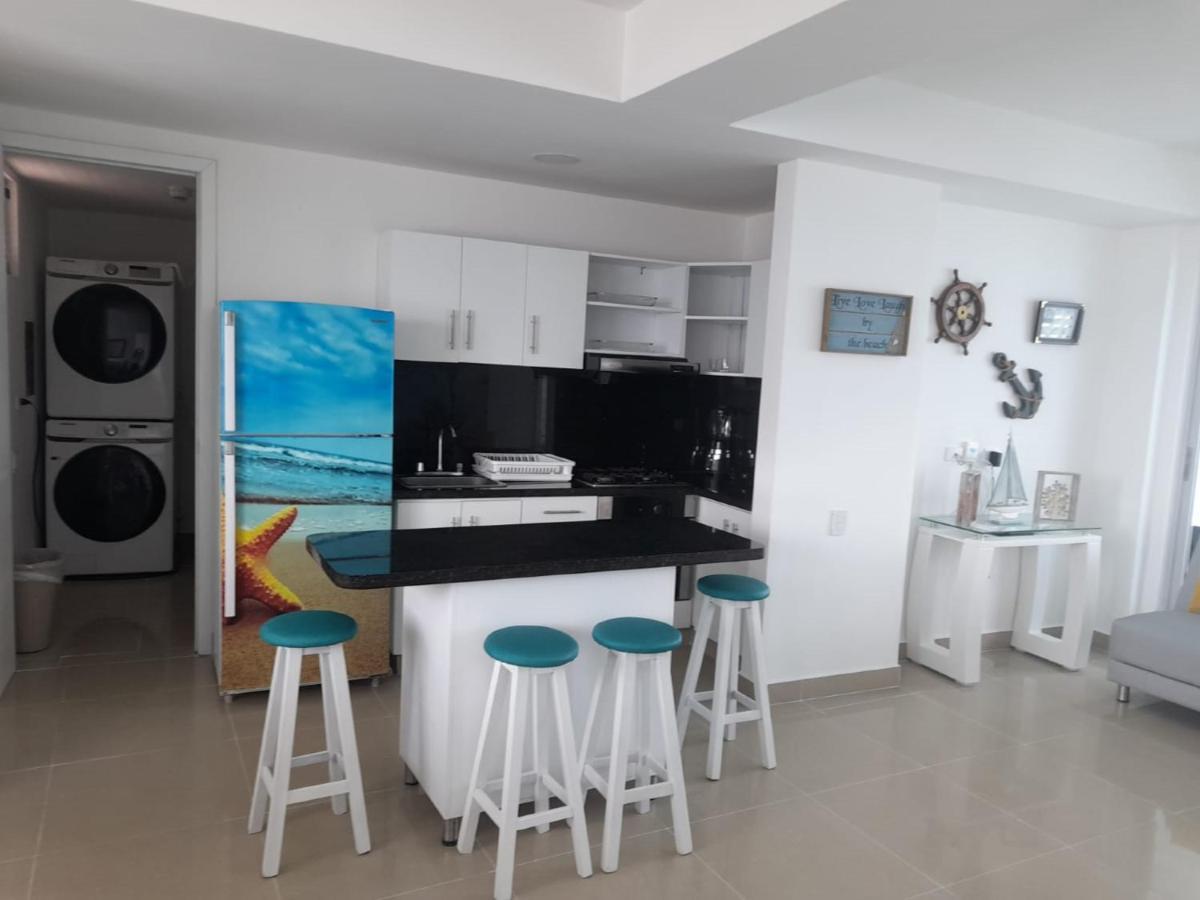 Apartment 2 Bedroom Beachfront 2p1-al4 With Pool And Wifi Cartagena